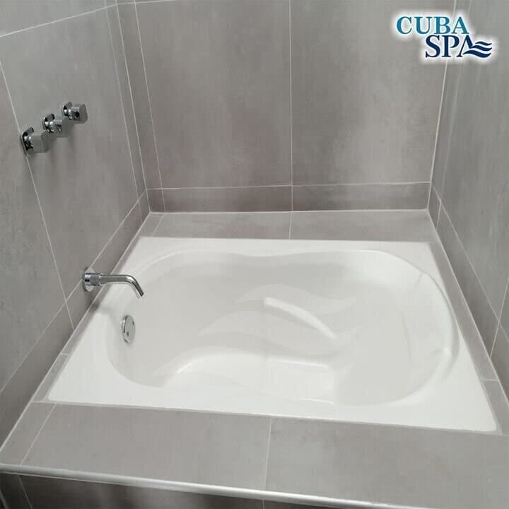 Tina Bañera - MODERNA 121x75