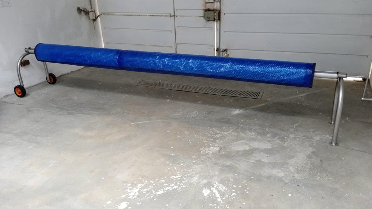 ENROLLADOR EN ACERO INOX 304 Y ALUMINIO ESPECIAL PARA COBERTORES FLOTANTE DE PISCINA PRODUCTO NACIONAL HASTA 6 METROS
