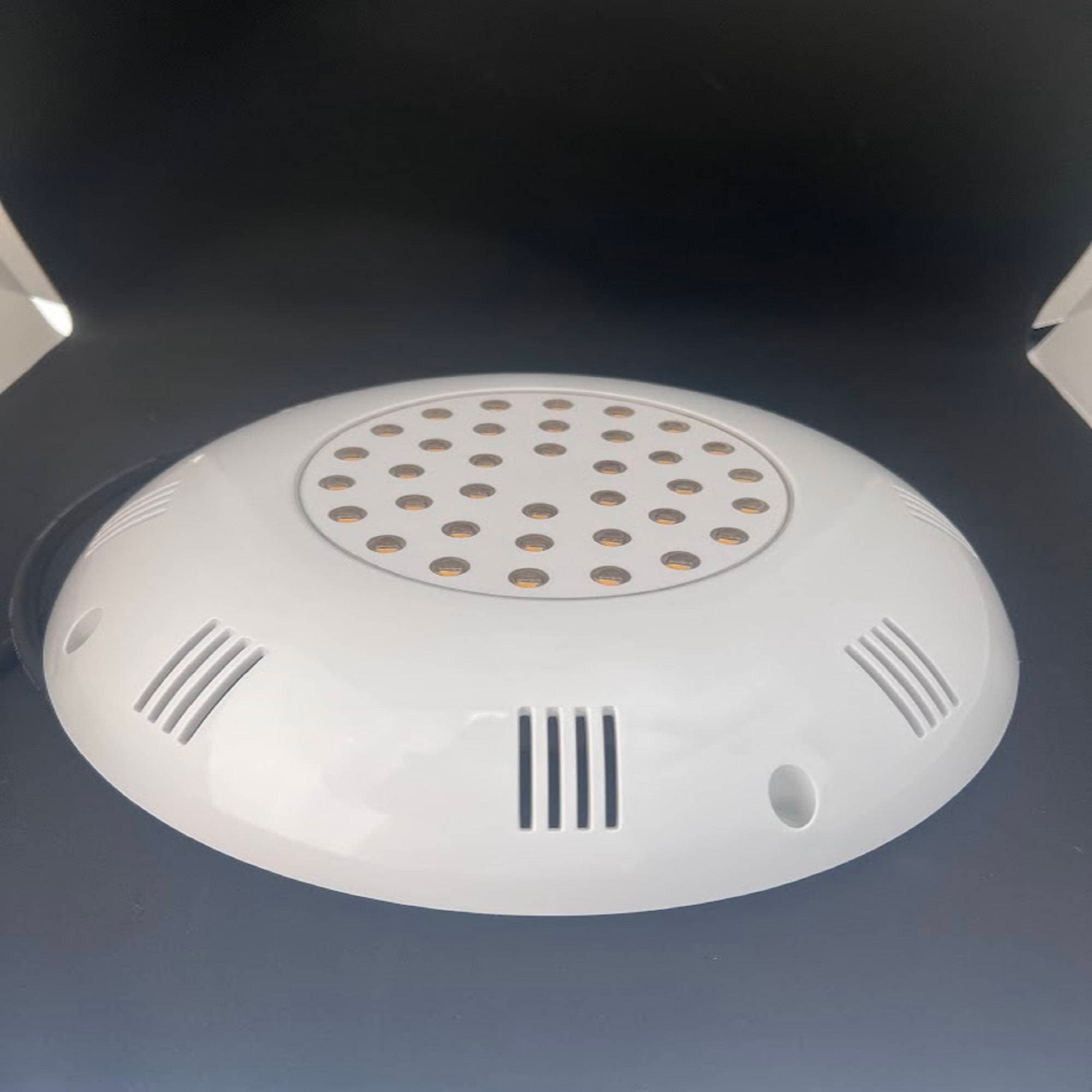 Reflector para Piscina adosable Luz Calida de 18w Ø 245 mm — imagen 1